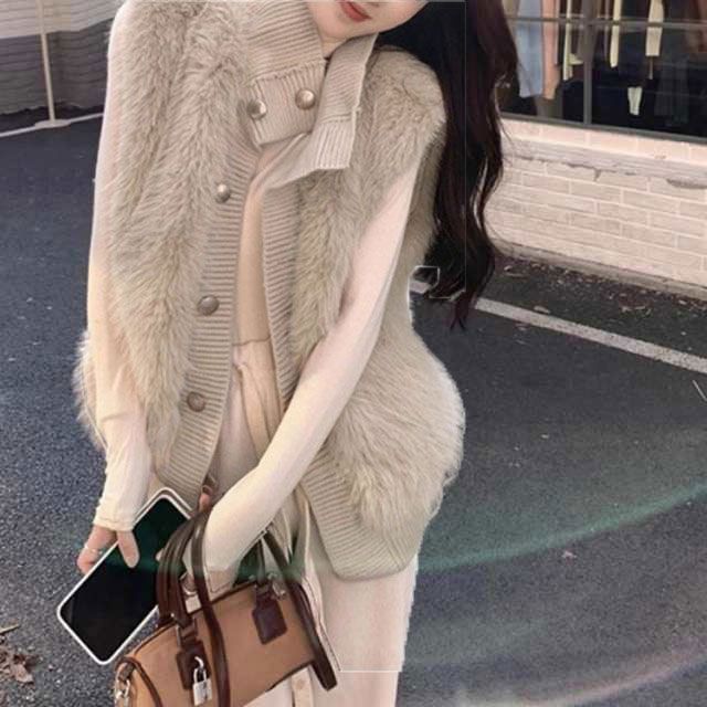 えあぽぽ 様　stylist リアルファーノーカラーノースリーブロングベストジレ f91936d5b827520a6fa134e30a024a