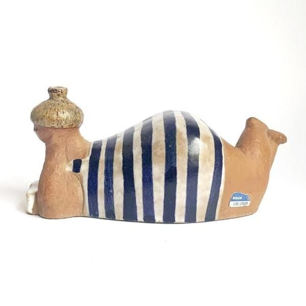 置物 ABC flikor  Beata  by Lisa Larson Lisa Larson, a 'Beata' stoneware figurine, from the series