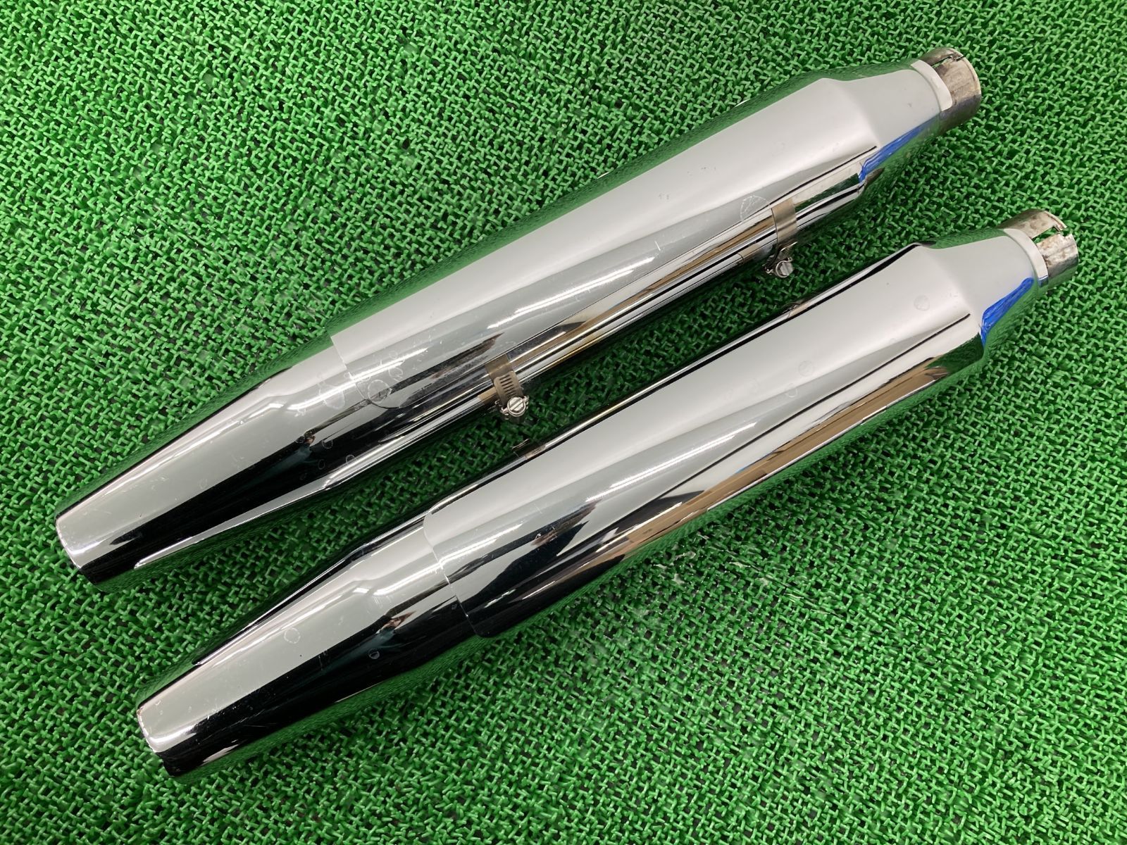 FLSTN1580 サイレンサーマフラー 64960-07/65368-07 ハーレー FLSTN1580 サイレンサーマフラー 64960-07/65368-07 ハーレー