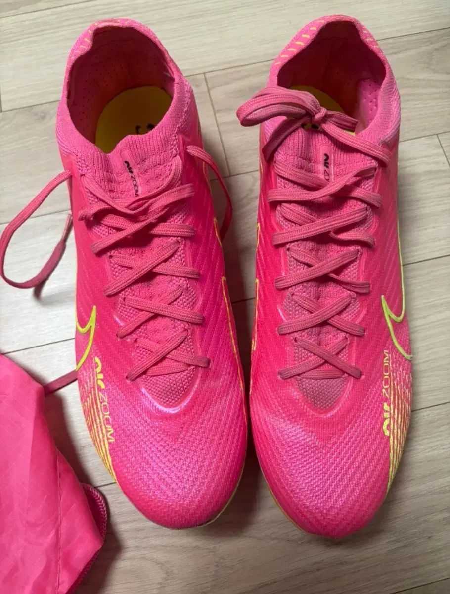 NIKE(ナイキ) マーキュリアル エリート サッカーシューズ 出品