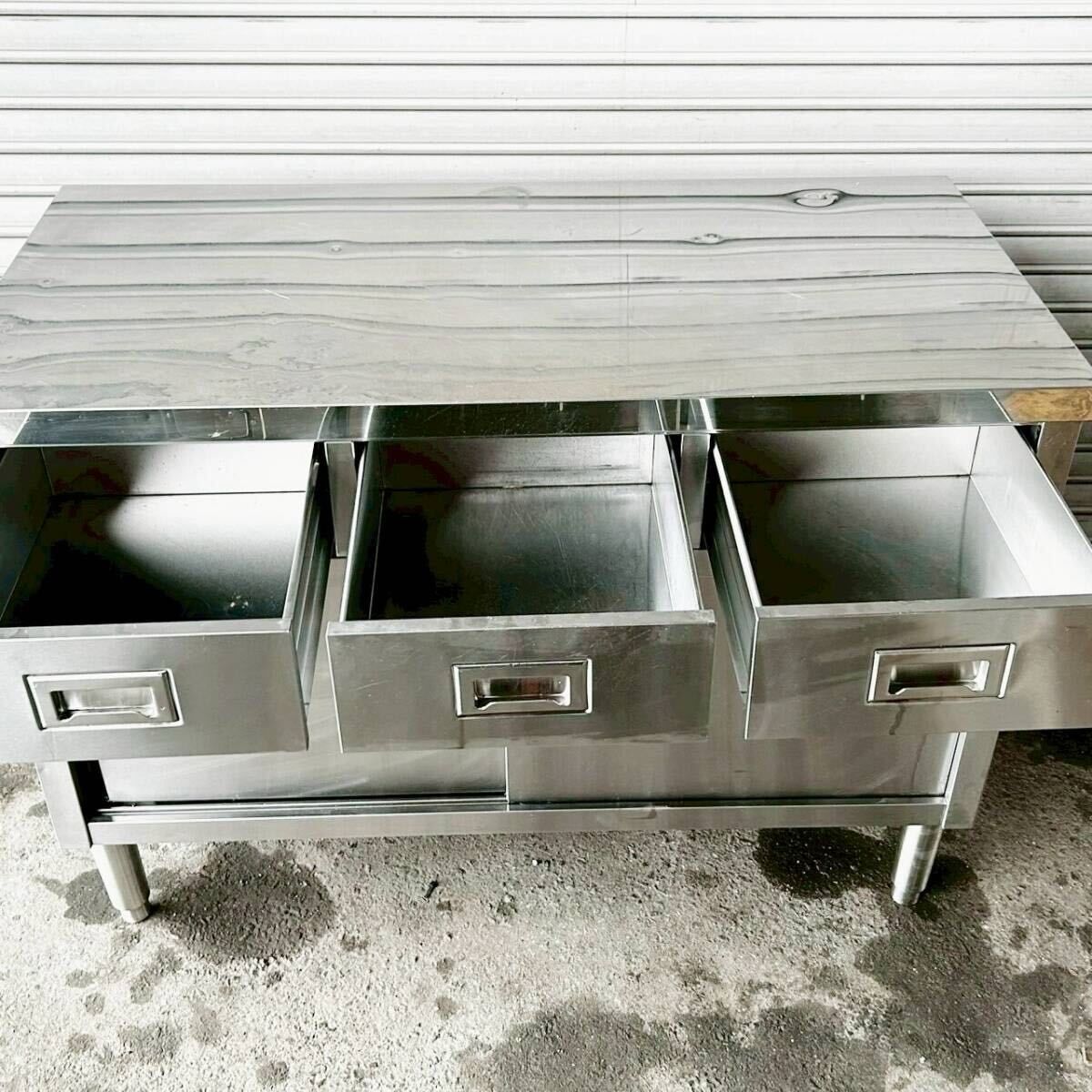 ステンレス作業台　調理台　キャビネット　引き出し付き　1500×600×780 送料無料】 サカエ ステンレス作業台キャビネット SUS304 ワゴンSS-EC