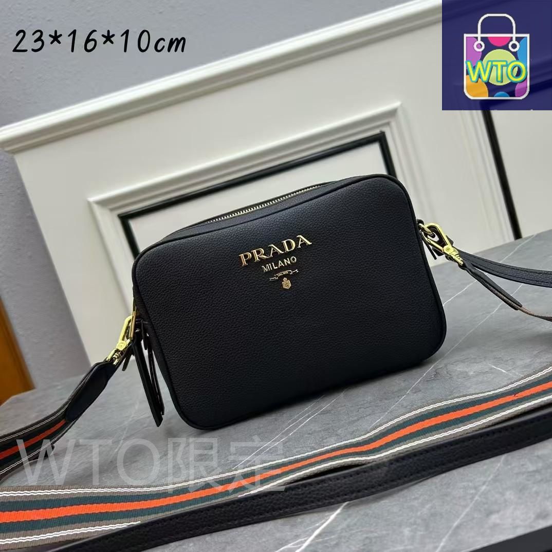 PRADA プラダ ショルダーバッグ - メルカリ