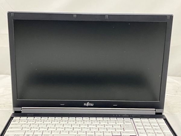 FUJITSU FMVA2000B ノートパソコン Intel Core i5-6200U 2.3GHz 16 GB