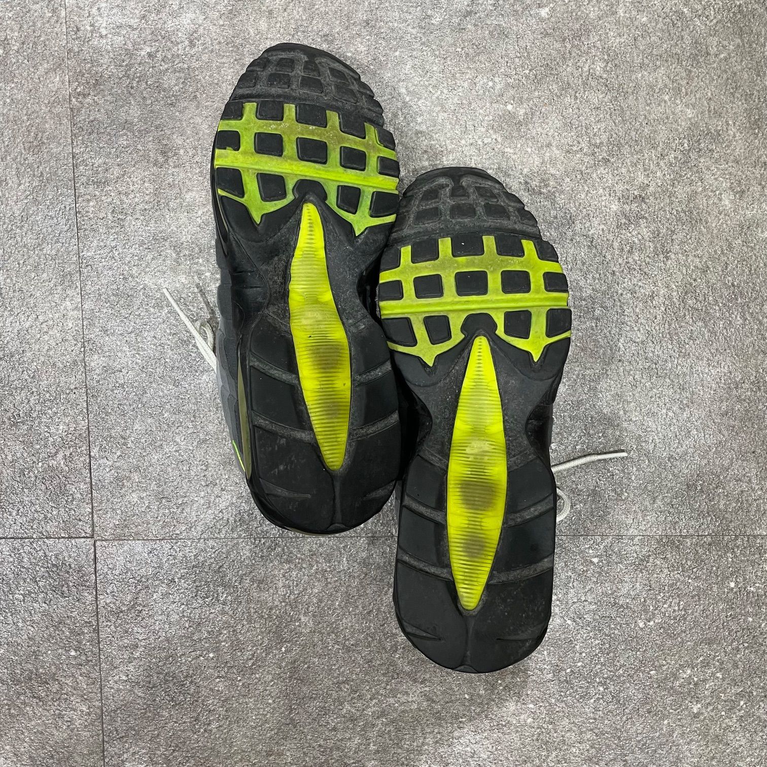 国内正規 NIKE Air Max 95 OG Yellow Gradation 2012年製 554970-174 