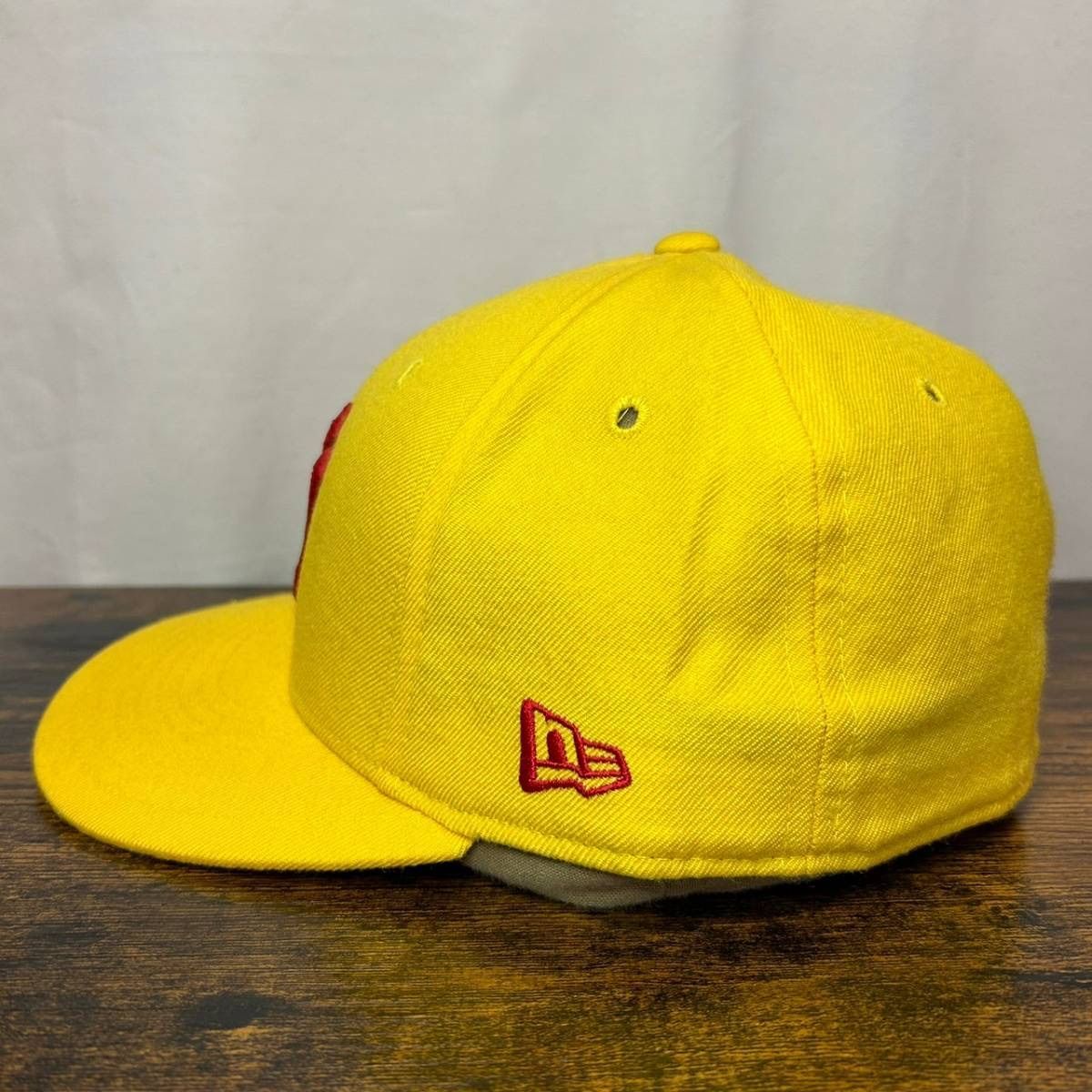 B-100ニューエラ 59FIFTY ヤンキース usa製 ヴィンテージ2005 - Ref