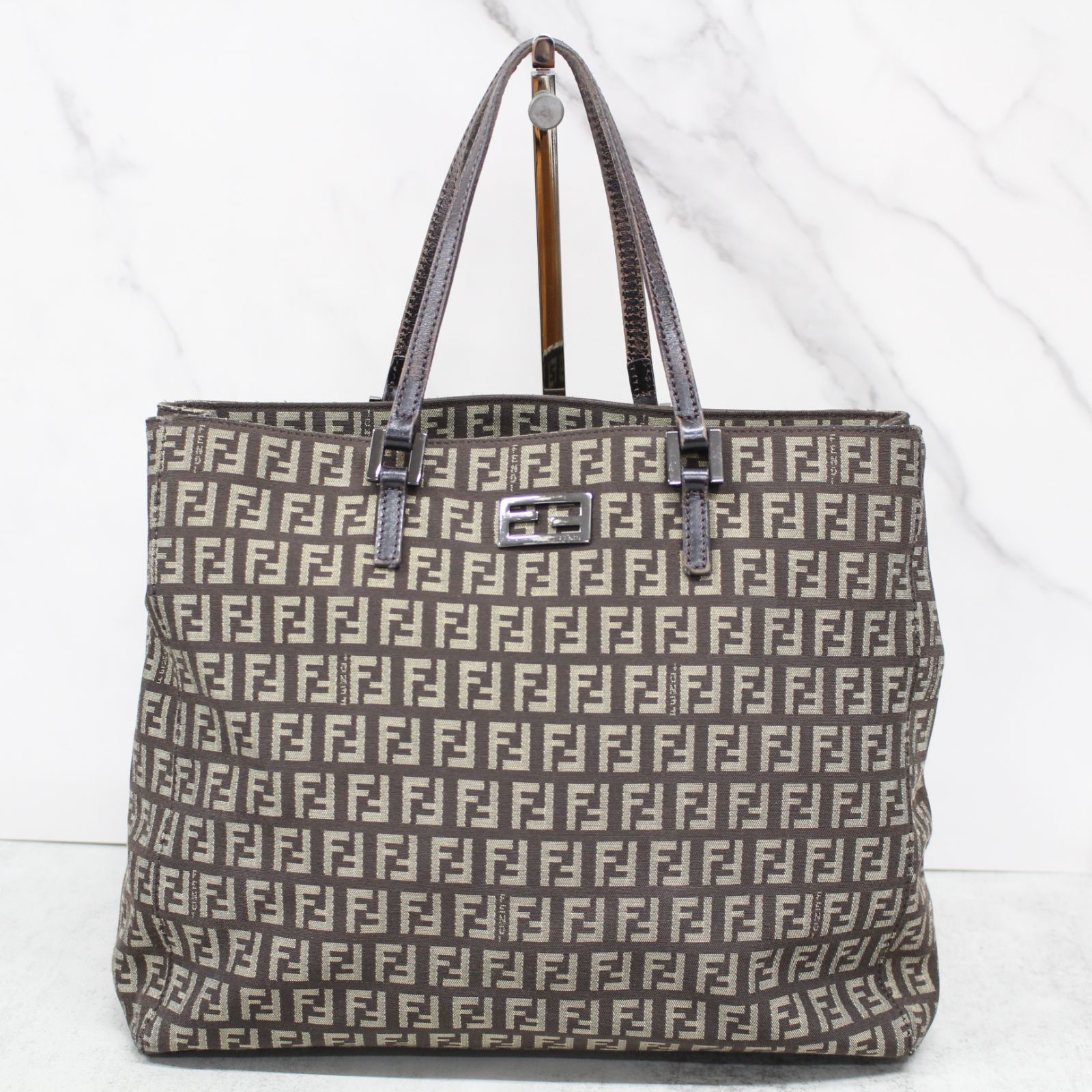 S055)FENDI トートバッグ ズッキーノ 8BH133 キャンバス レザー