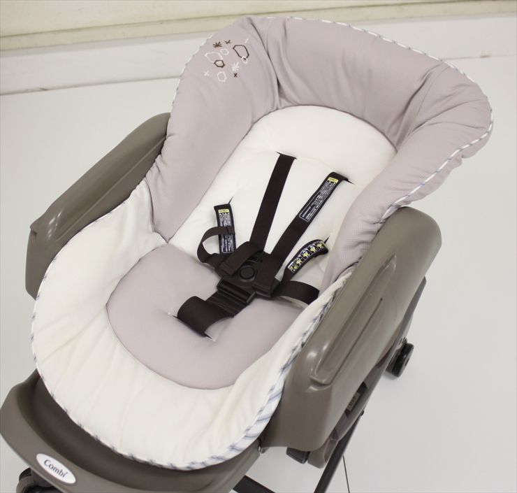美品 ネムリラ FF キャンディベージュSB 手動ハイローチェア