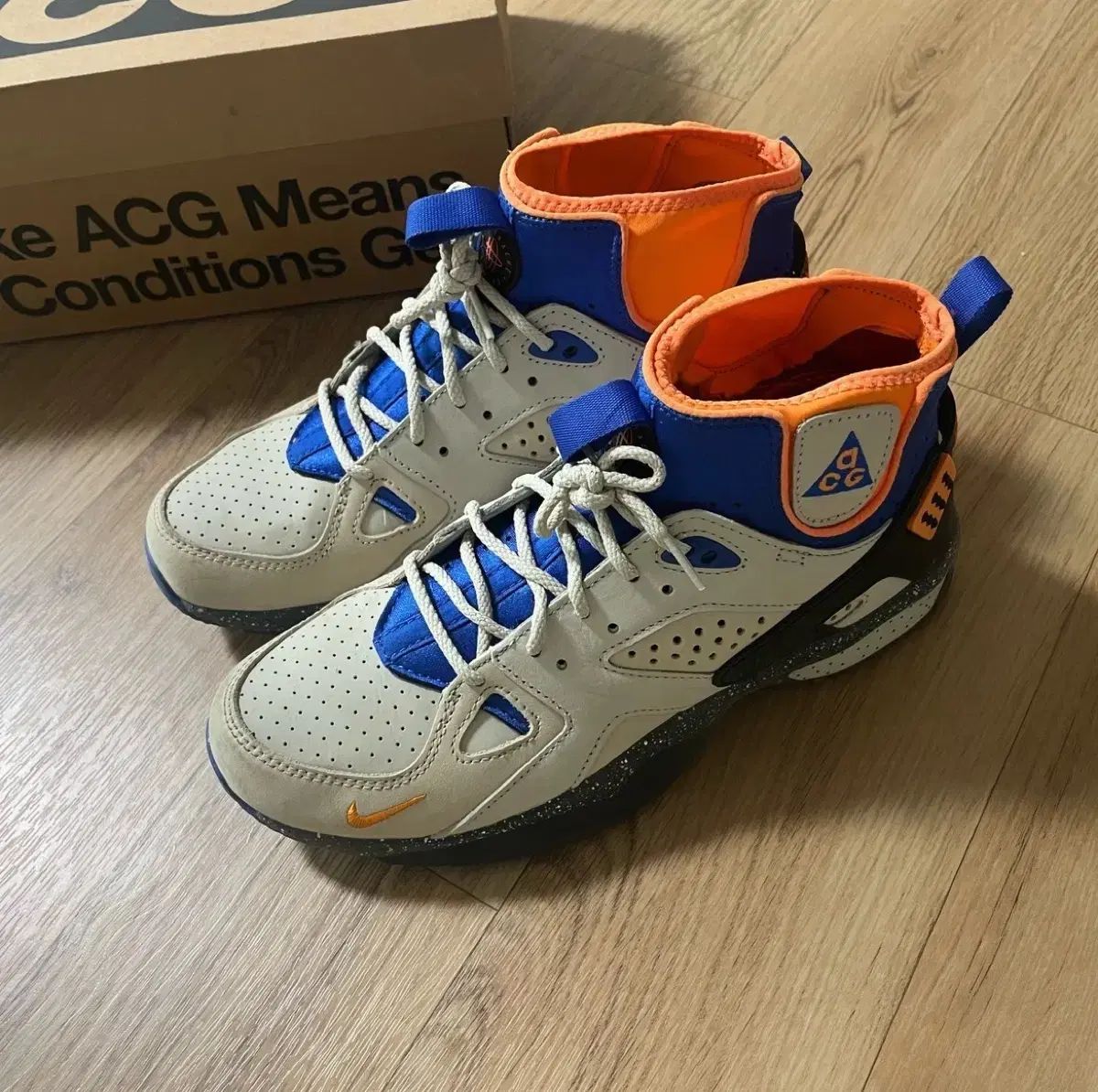 NIKE ナイキ ACG Airmov トレッキングシューズ 275