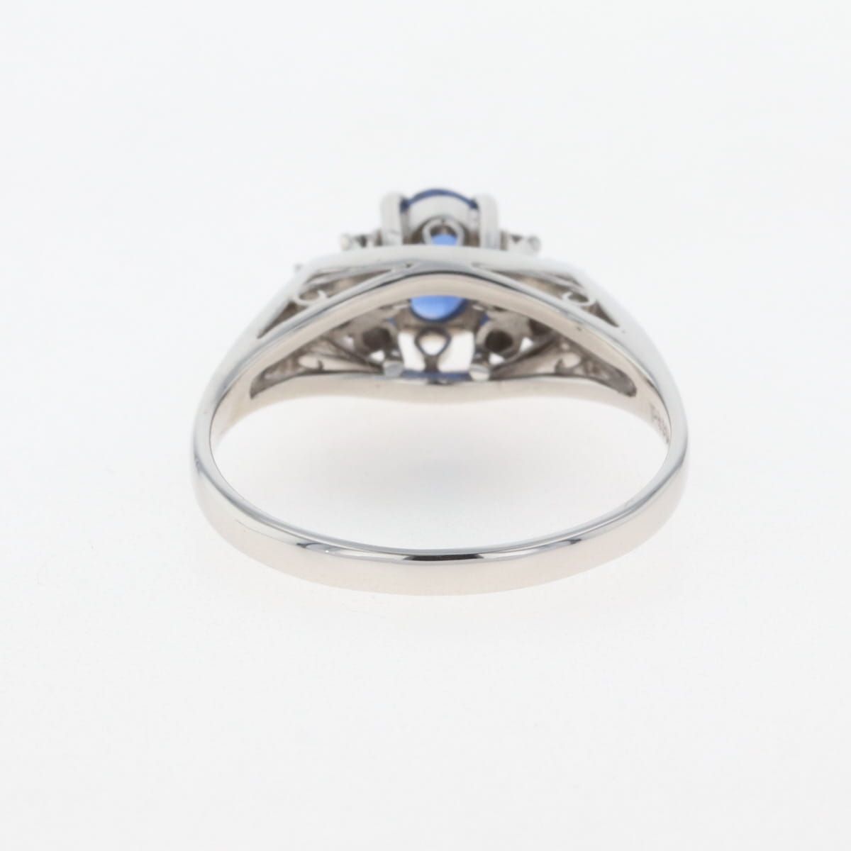 在庫一掃】 サファイア デザインリング プラチナ 指輪 メレダイヤ  