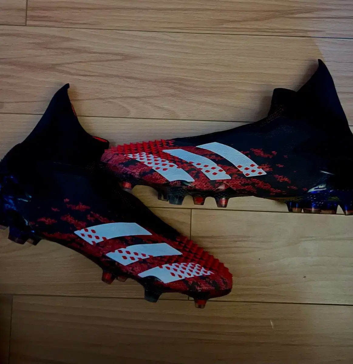 adidas アディダス プレデター サッカーシューズ 260