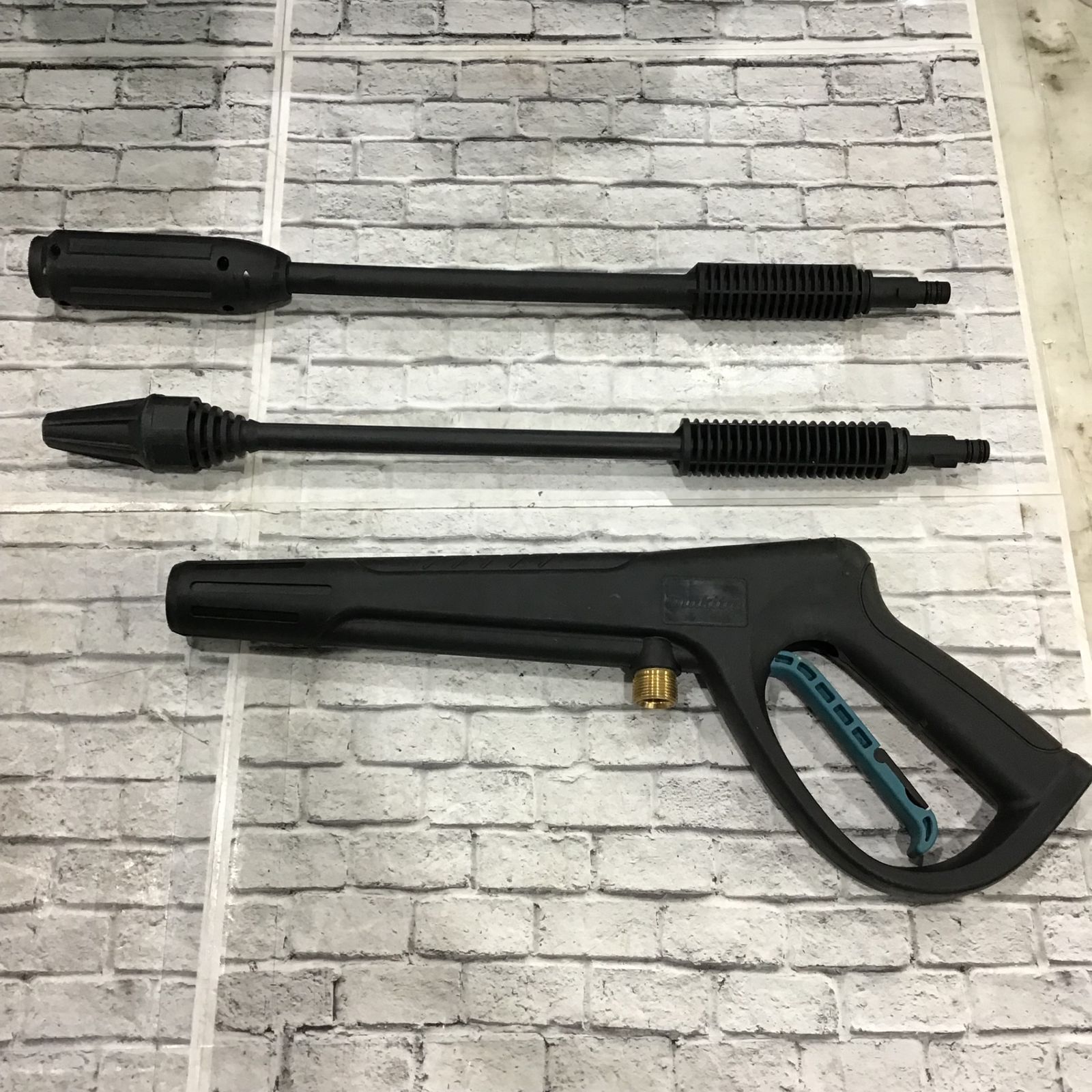 ☆マキタ(makita) コードレス高圧洗浄機 MHW080DZK【川口店】 - メルカリ