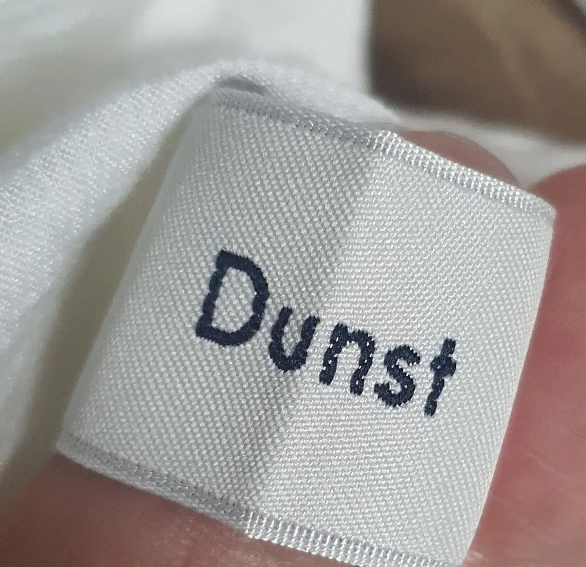 ホワイトシャーリング