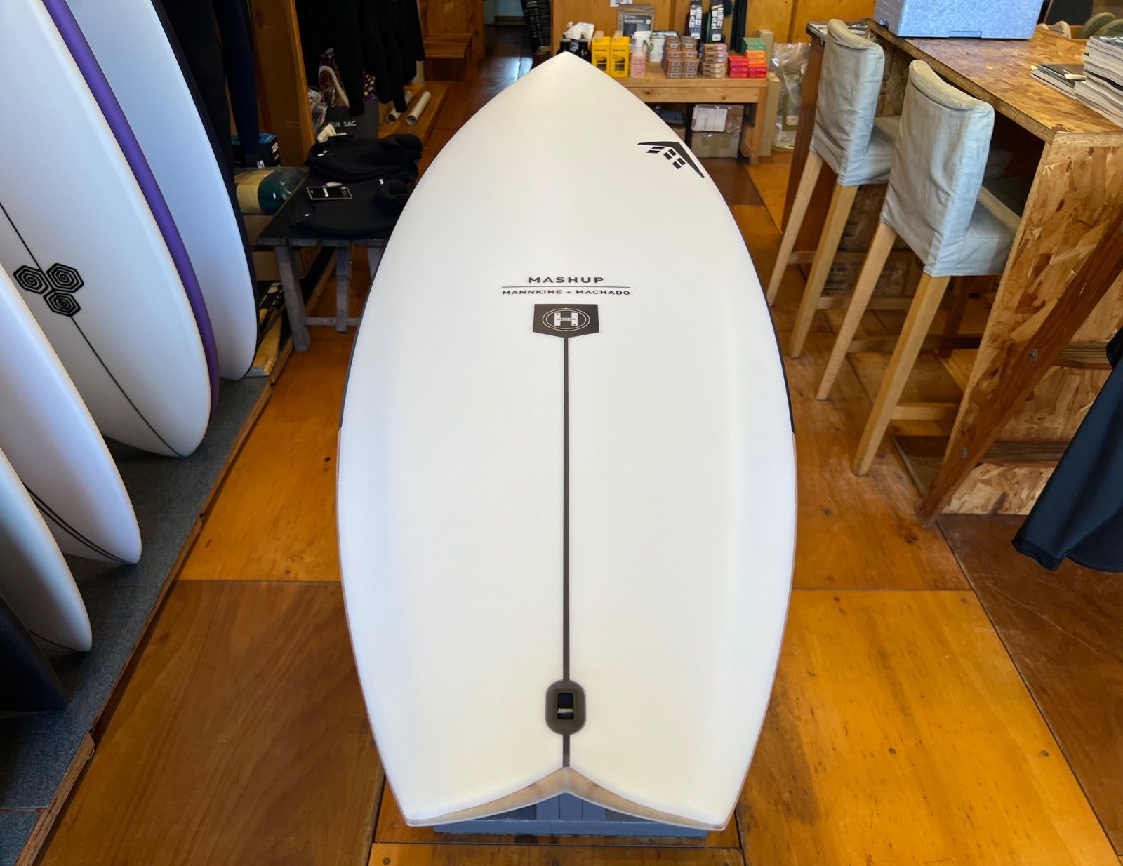 FIREWIRE mashup 5'9\" ショートボード　都内手渡しのみ FIREWIRE mashup 5'9