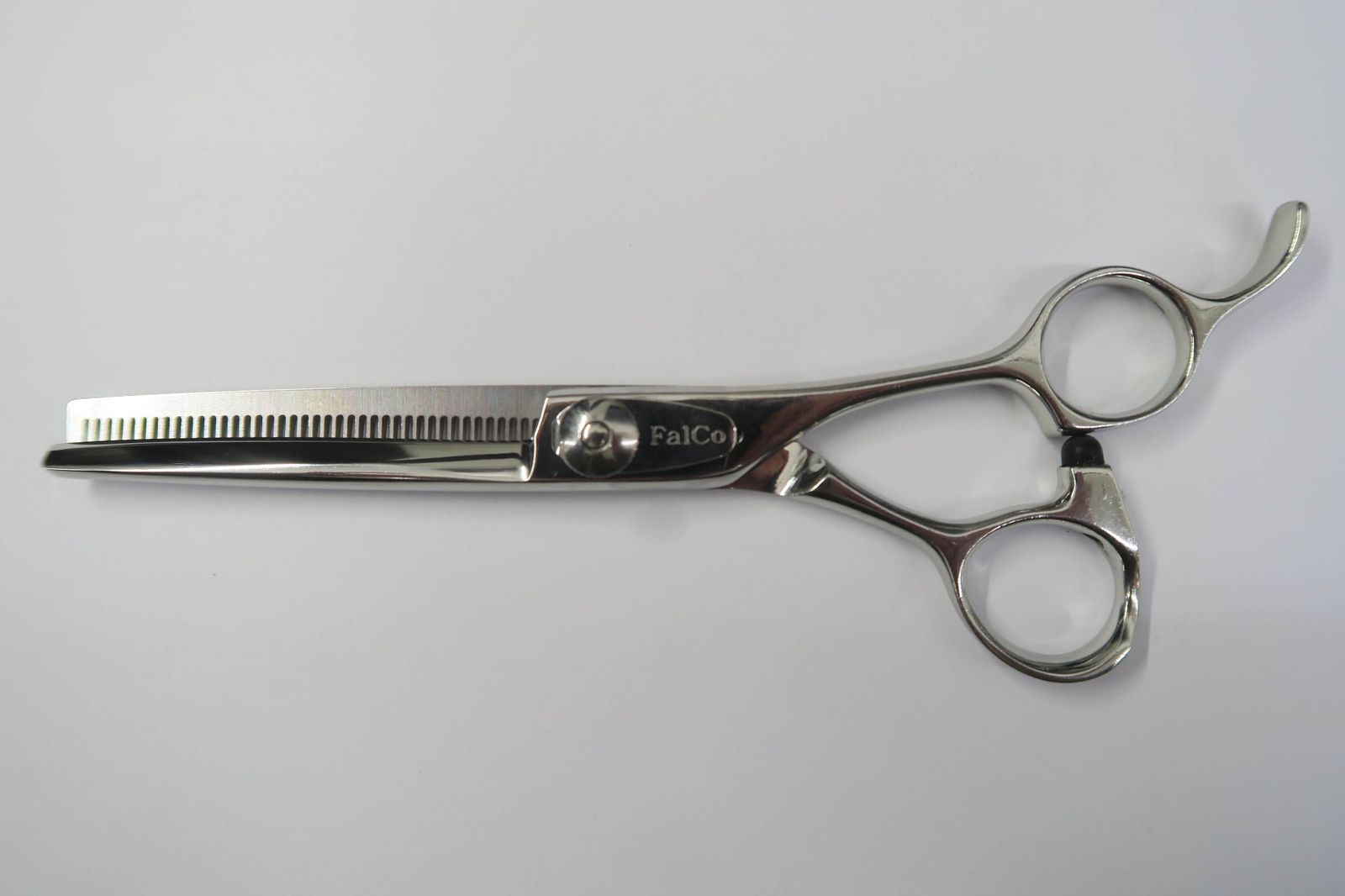 Cランク【FalCo SCISSORS ファルコシザーズ】 セニング 美容師・理容師 5.9インチ 右利き 【中古】:H-8967 - メルカリ