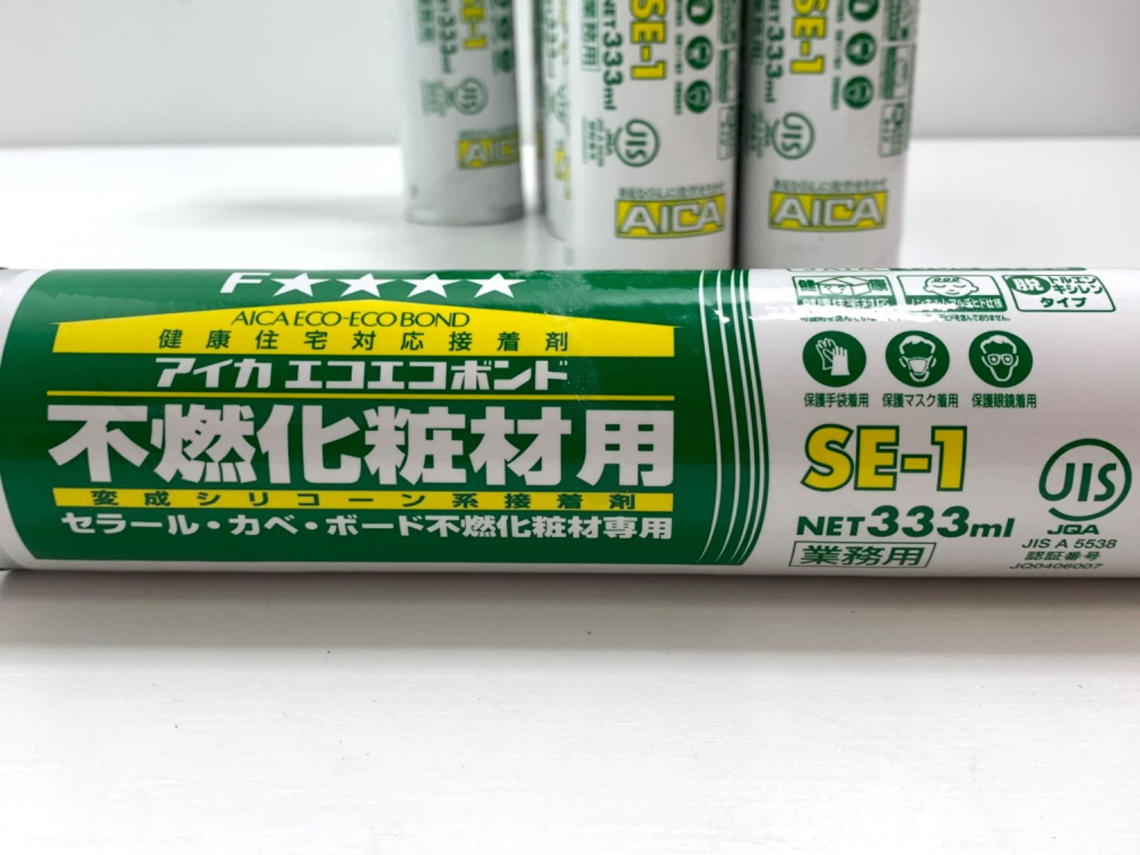 アイカ エコエコボンド 血なまぐさく 24本