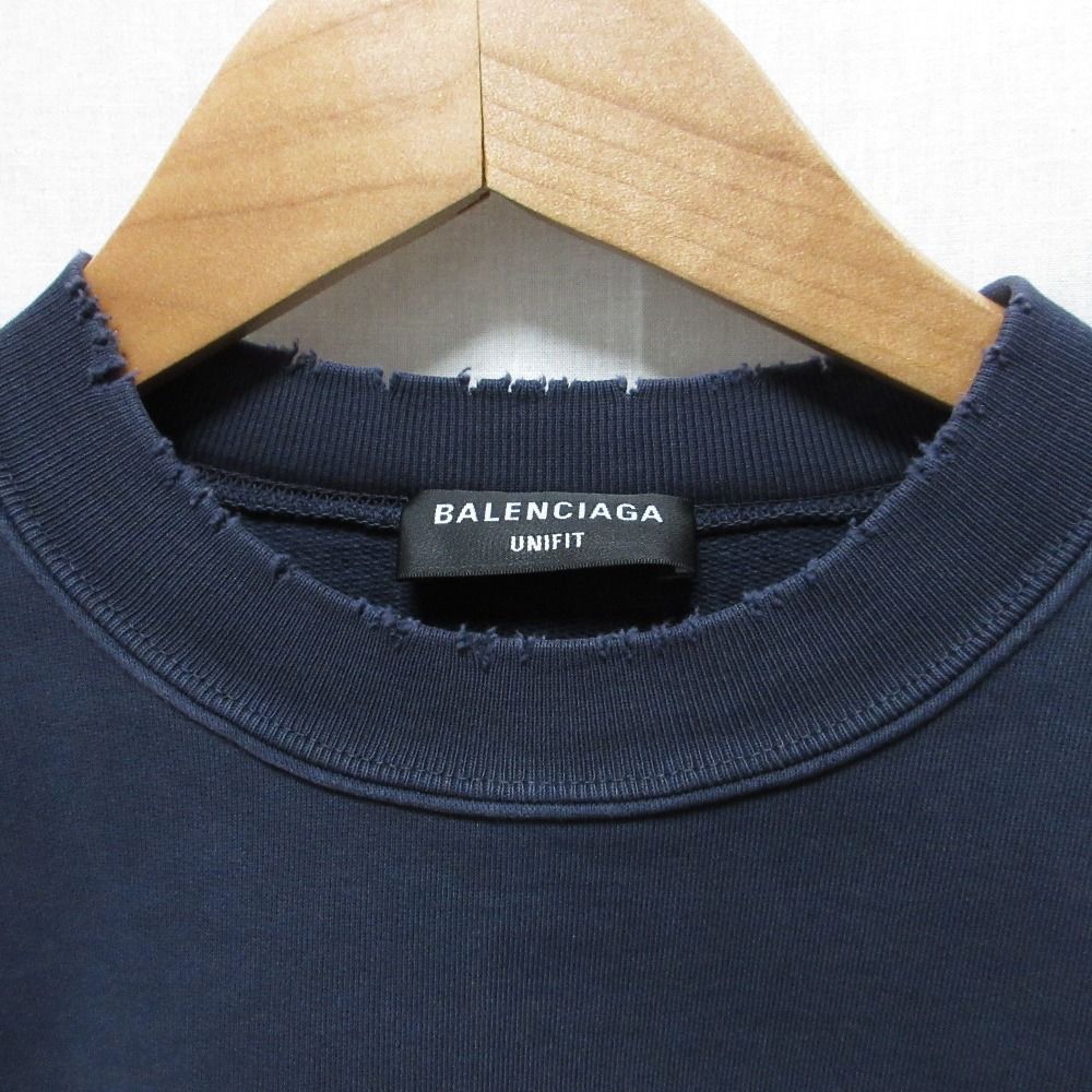 美品 21AW BALENCIAGA バレンシアガ ユーズド加工 カレッジプリント スウェットシャツ トレーナー 676629 オーバーサイズ XS  ネイビー メンズ レディース 古着 中古 USED - メルカリ