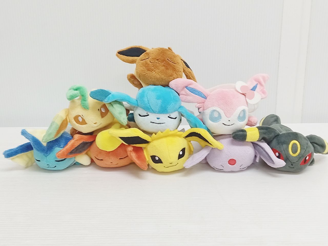 ポケモン　ブイズぬいぐるみ　９体セット ポケモン イーブイ ブイズ ぬいぐるみ9体セット