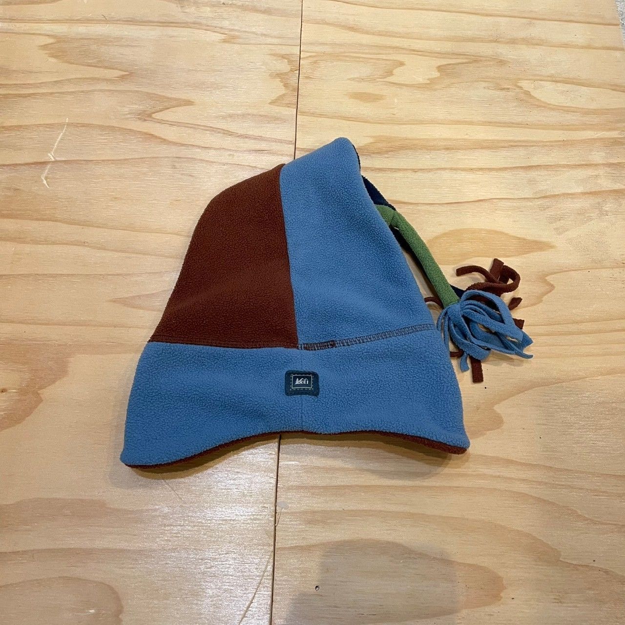 10. REI FLEECE CAP UE-2401-04