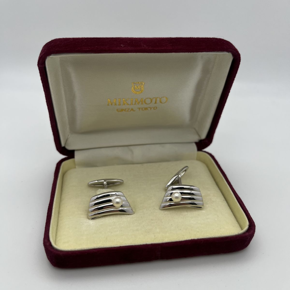 ミキモトMIKIMOTOパールカフス - メルカリ MIKIMOTO 美品 カフス&箱