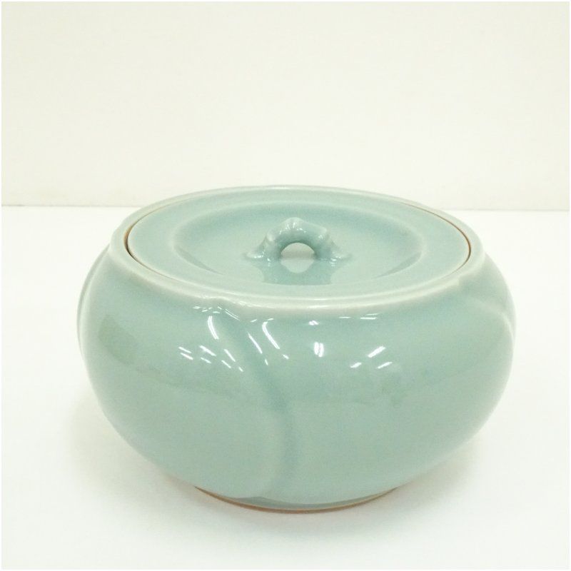 京焼 手塚景雲造 青磁捻梅水指 共箱 水指し 茶道 茶道具 おしゃれ 水差し 抹茶 インテリア 茶器 水器 お茶 骨董 茶会 11月 秋