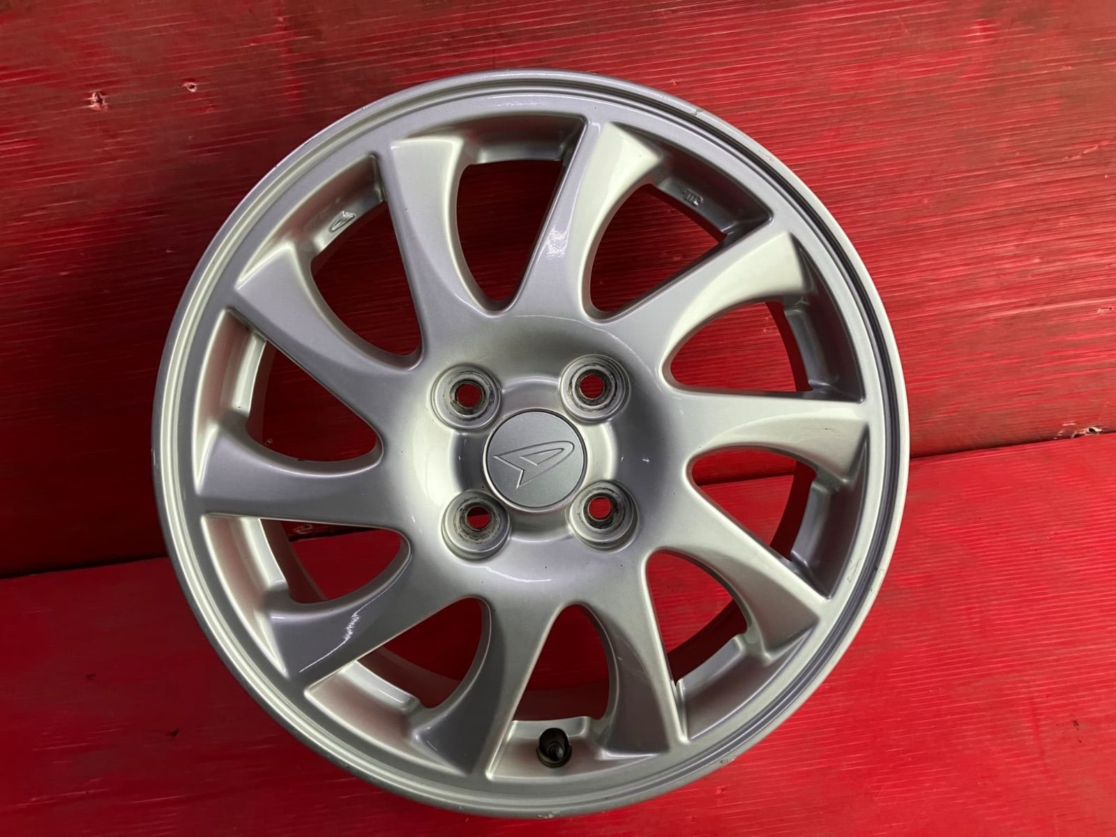 l375sタントカスタム純正ホイール4本 ダイハツ タントカスタム LA375s