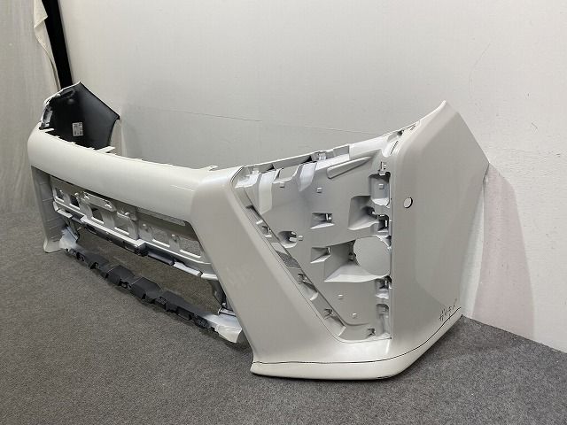 フロント バンパー
