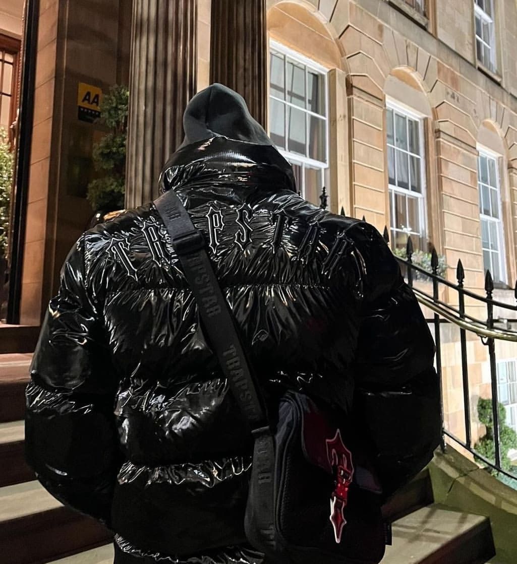 トラップスター ダウンジャケット テカダウン 確実正規！トラップスター trapstar ダウンジャケット