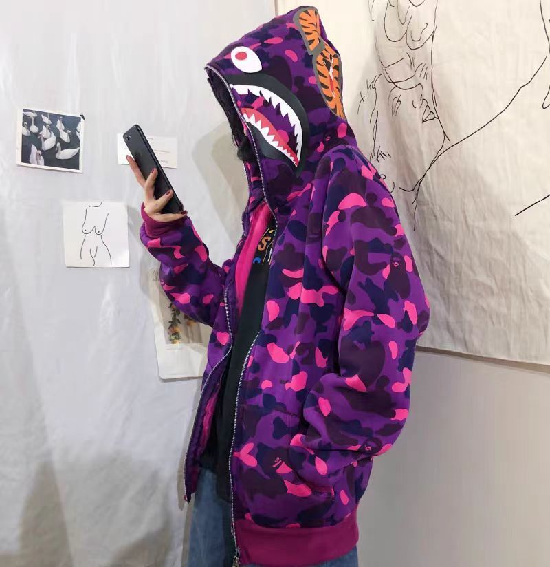 【値下】A BATHING APE アベイシングエイプ 長袖 Sharkシャークパーカー 男女兼用 パープル