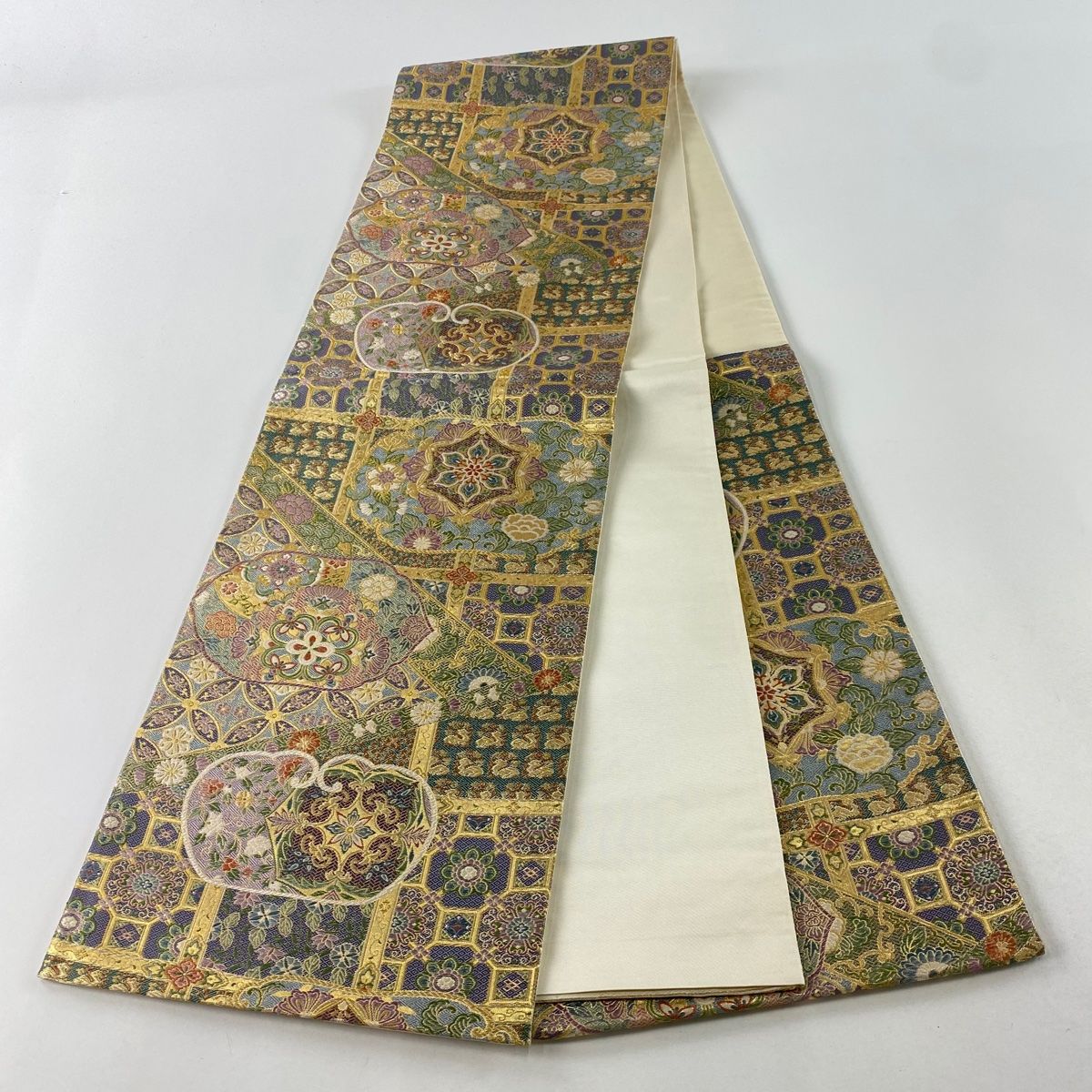 袋帯 美品 秀品 華文 草花 金糸 箔 抹茶色 六通 正絹