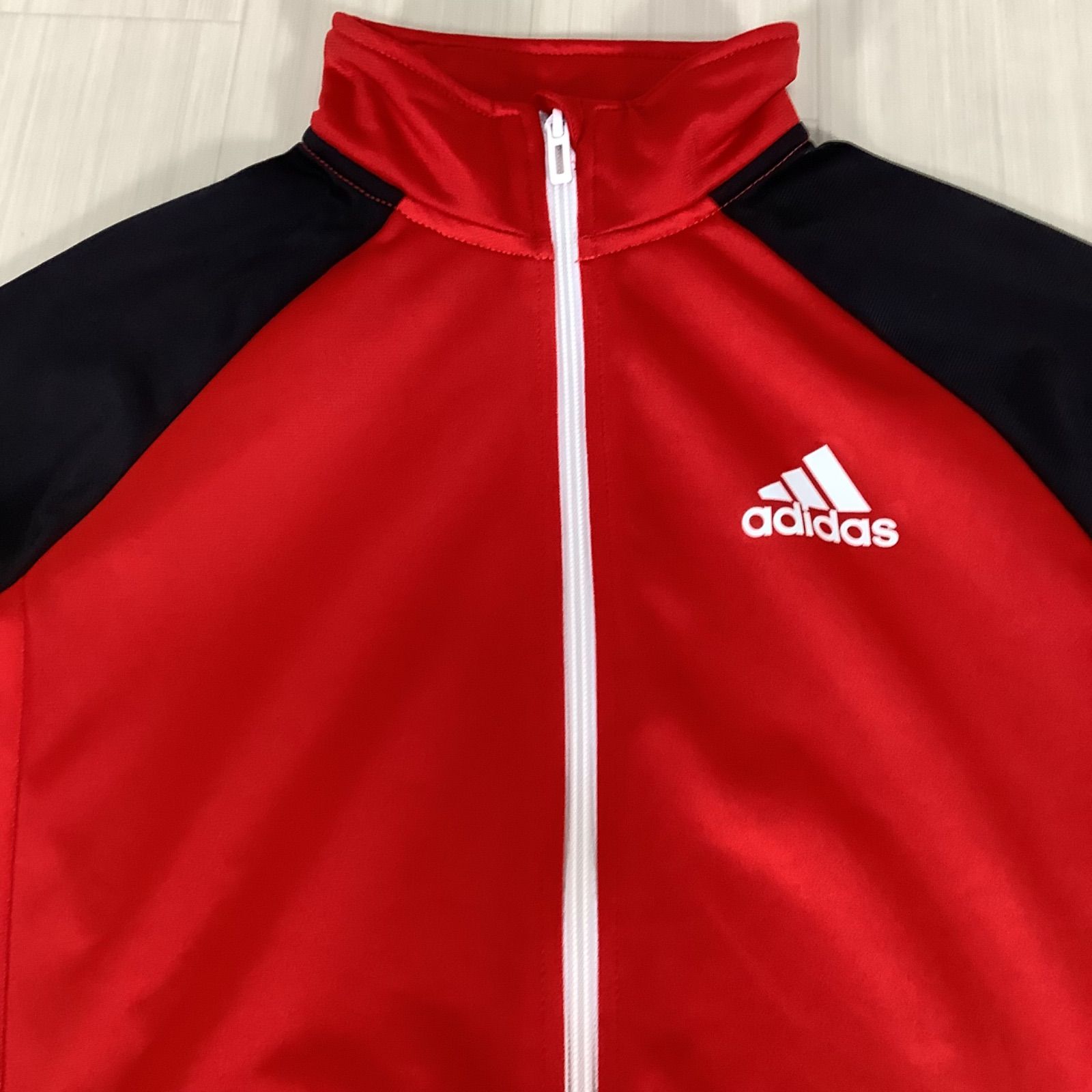 【専用】adidas アディダストラックジャケット ジャージレッドLサイズ adidas アディダス ジャージセットアップ トラックジャケット