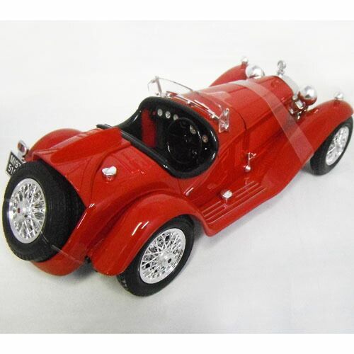 Maisto (マイスト) Alfa Romeo 8C 2300 Spider Touring 1/18 レッド