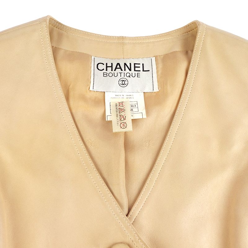 CHANEL シャネル ワンピース ココボタン ノースリーブ レザー ベスト  