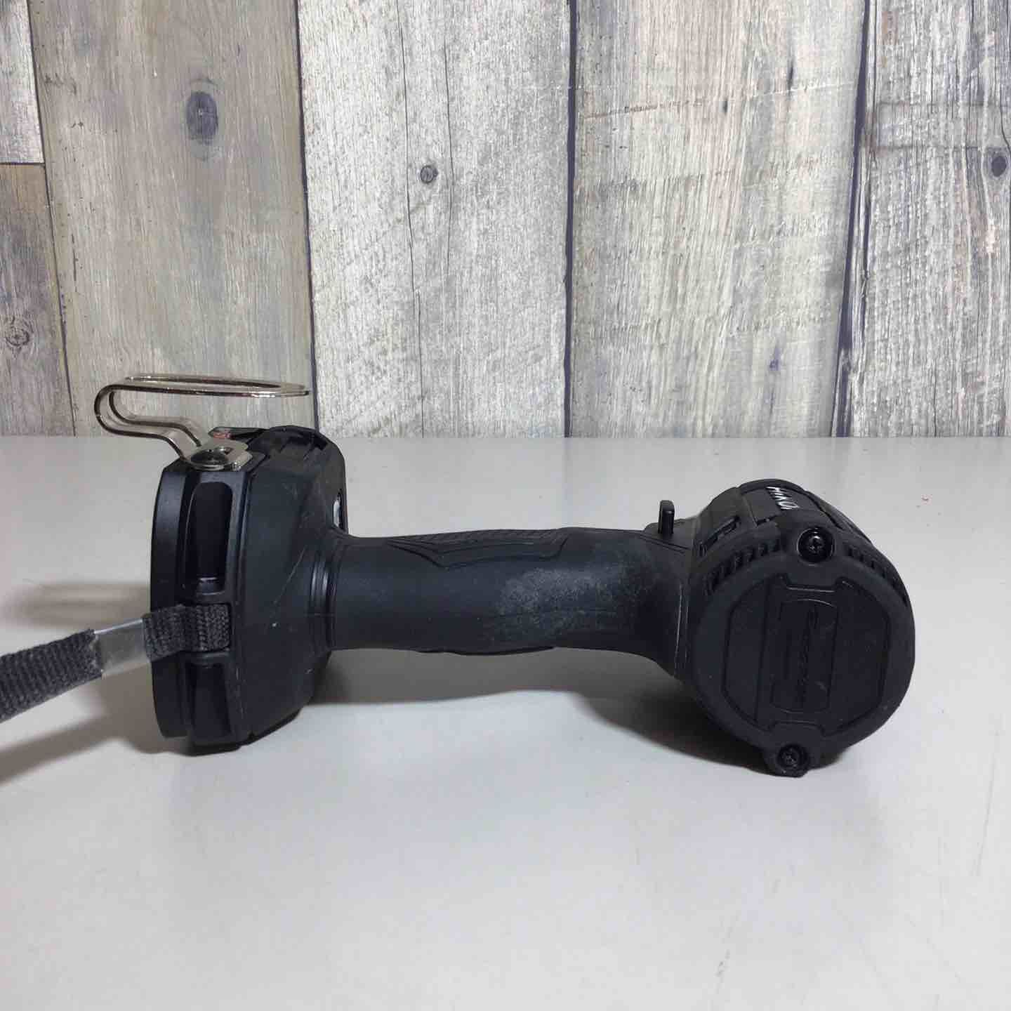 コードレスインパクトドライバー