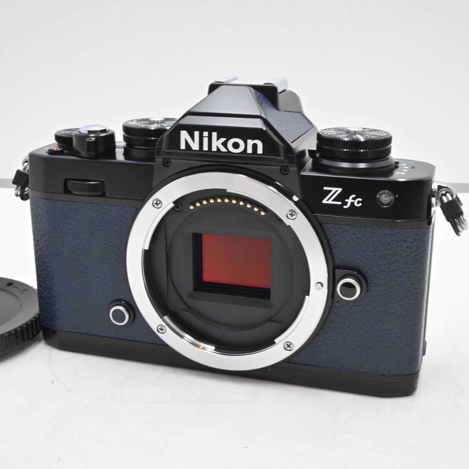 ショット数『1046』Nikon Zfc ボディ ブラック ミッドナイト ショット数『1046』Nikon Zfc ボディ ブラック ミッドナイト