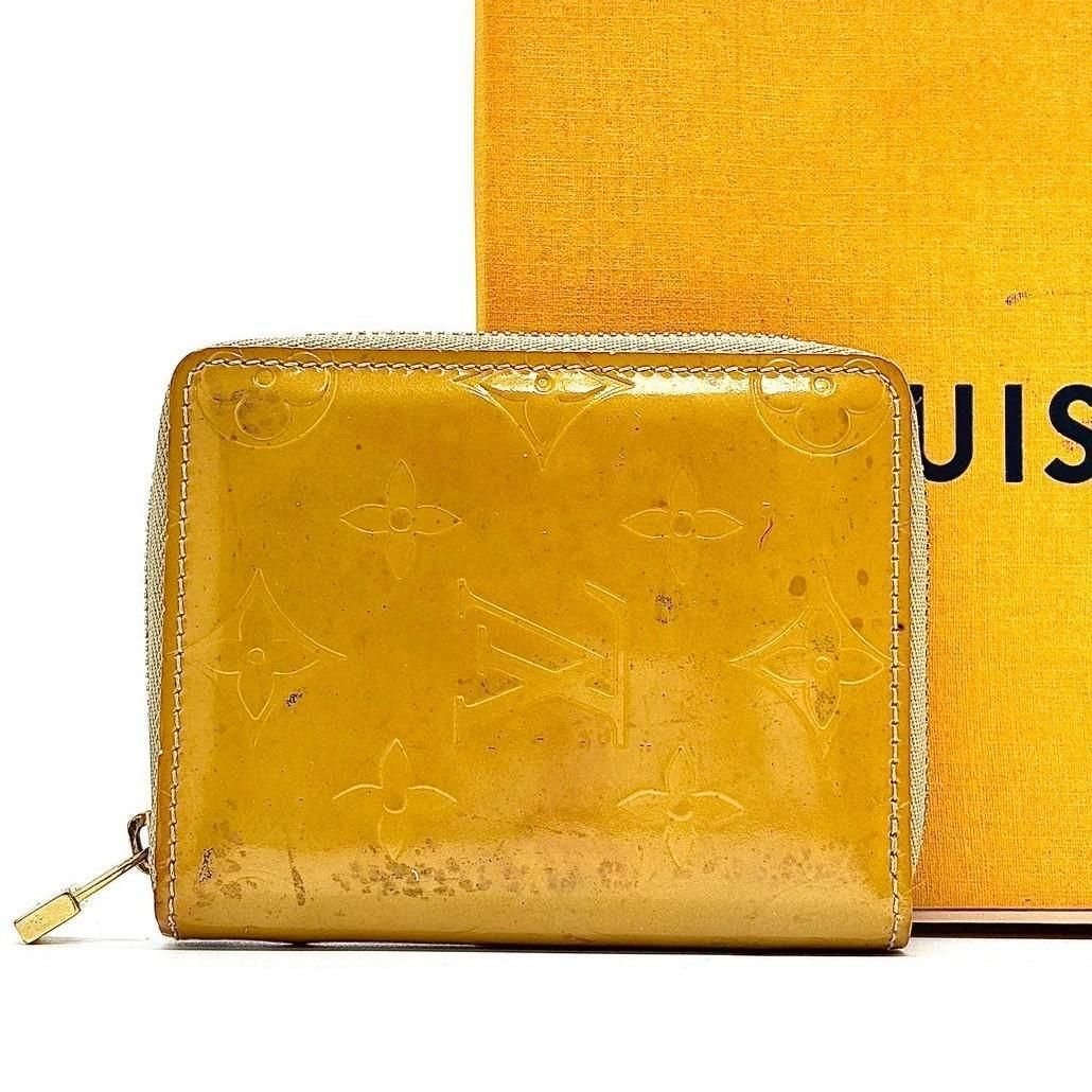 気分華やぐ光沢感】 LOUIS VUITTON ルイヴィトン 二つ折リ財布