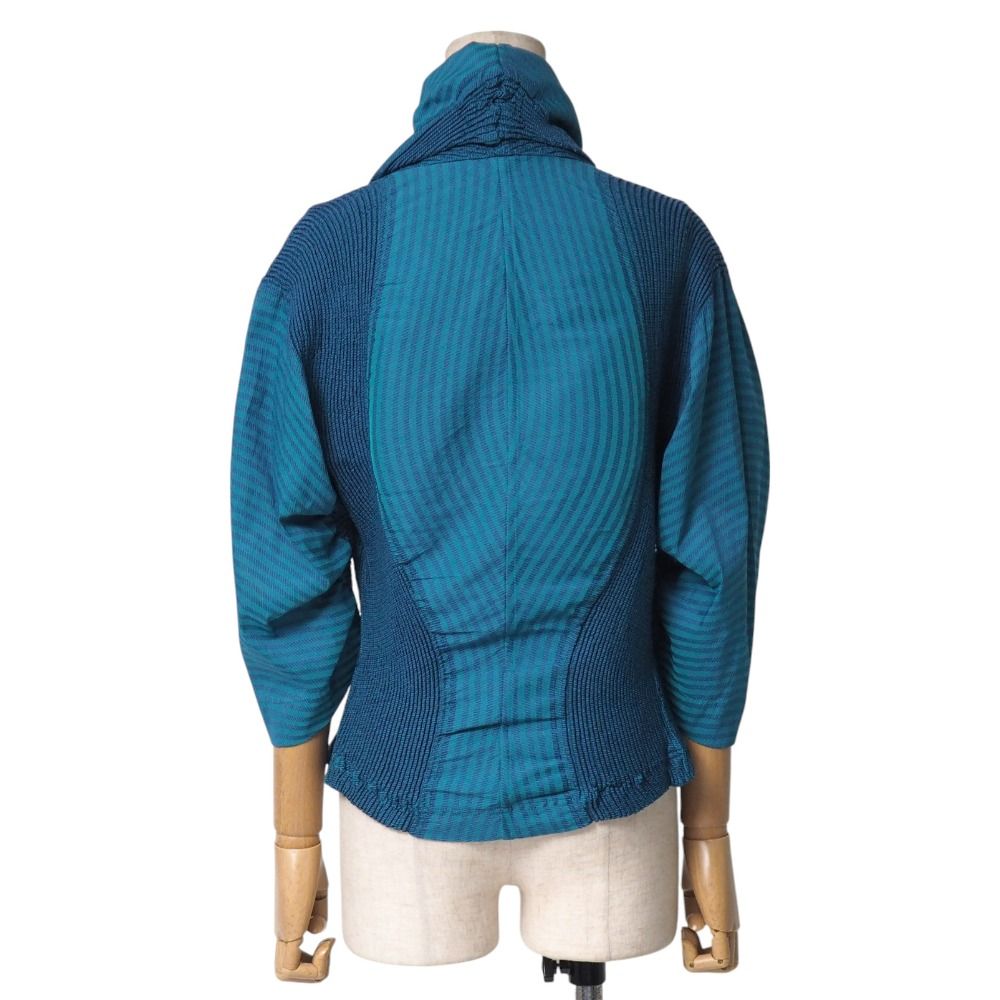 ISSEY MIYAKE 春夏スチームジャケット ２ イッセイミヤケISSEY MIYAKE 3Dスチームストレッチプリーツ