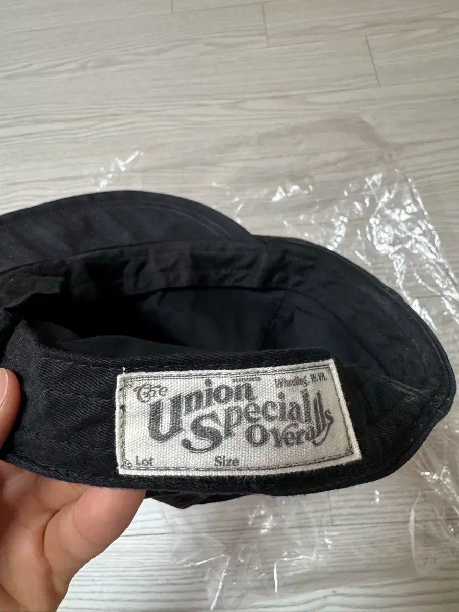 ハンチングキャップ