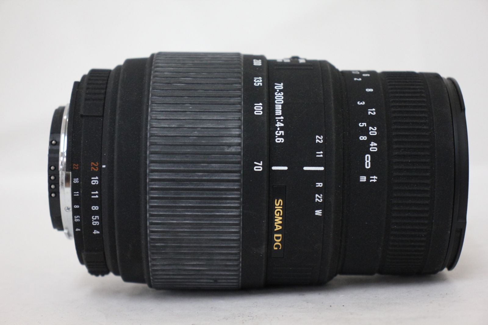 返品保証】 シグマ Sigma DG 70-300mm F4-5.6 ニコンマウント レンズ