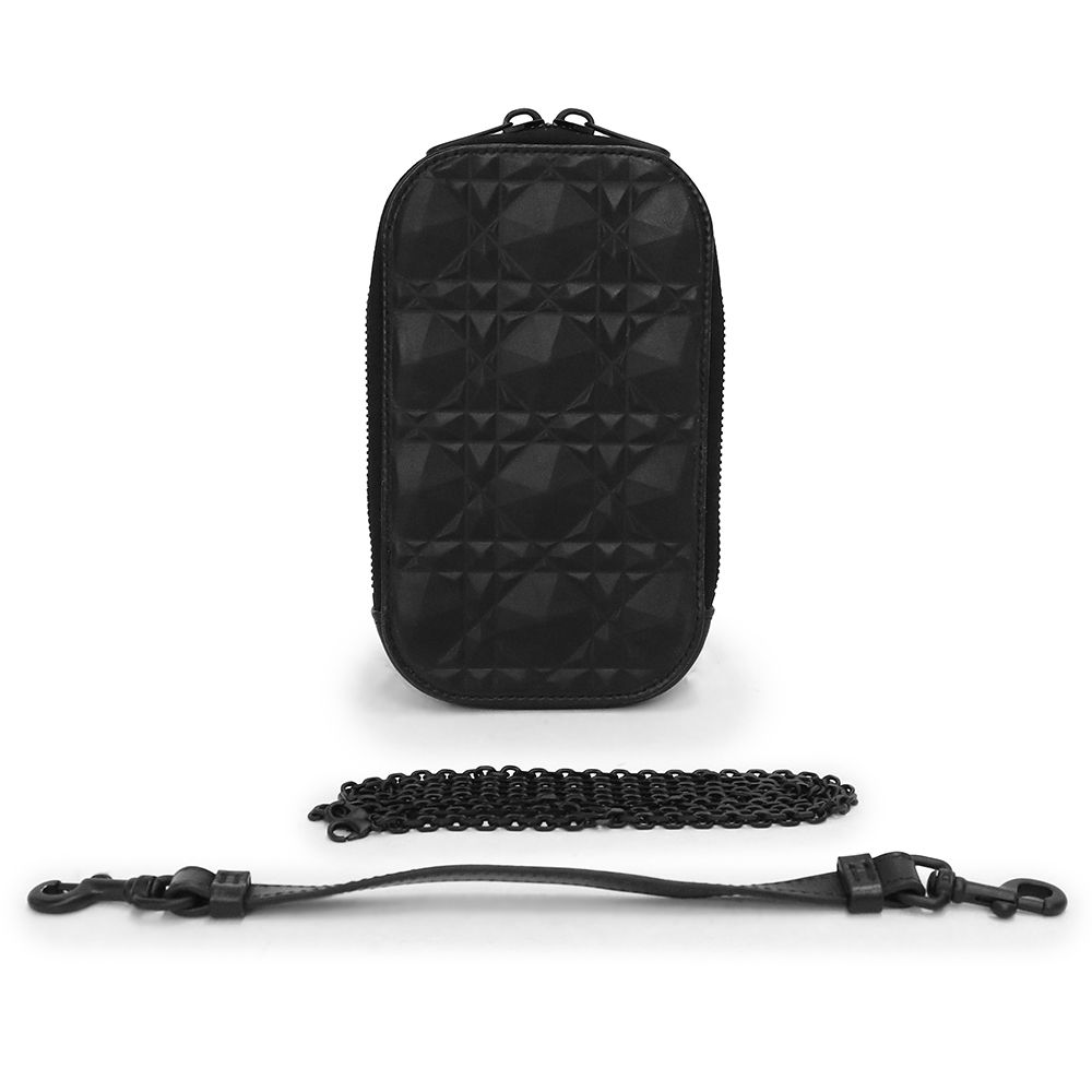 美品　クリスチャンディオール　スマホショルダー　カナージュ　パテントレザー　黒 Christian Dior （未使用 展示品）クリスチャンディオール