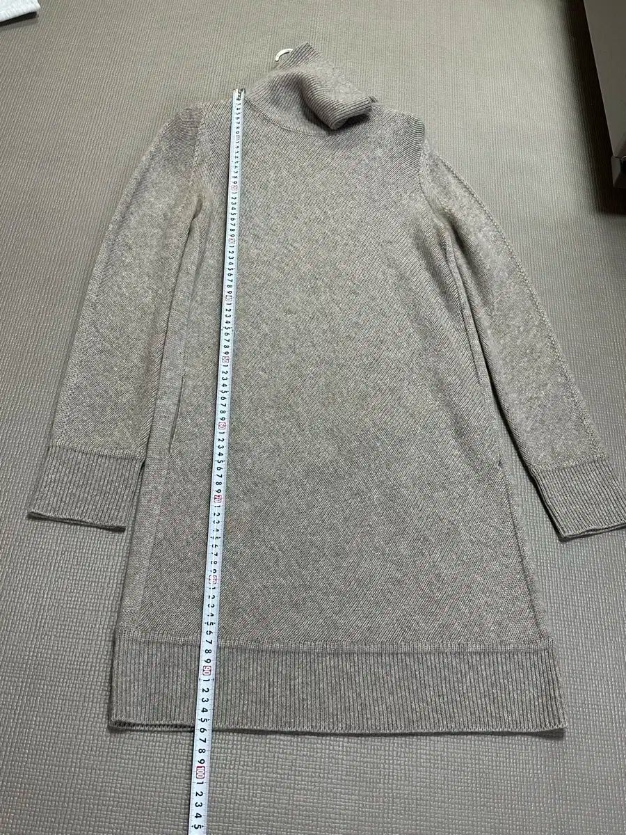 カシミヤ ワンピース