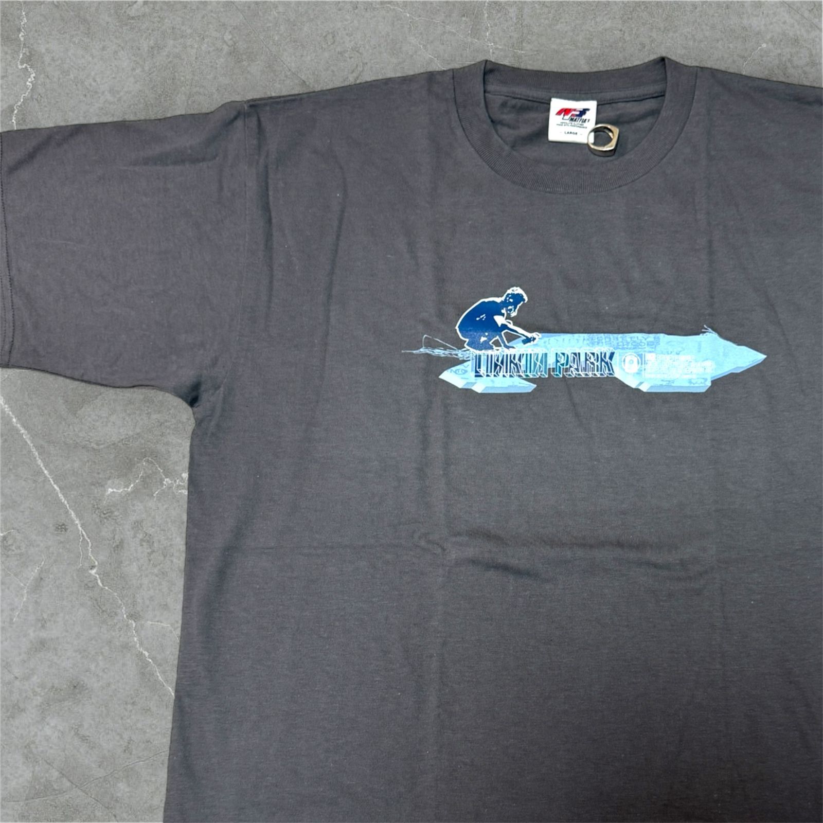 VintageリンキンパークLinkinParkメテオラMeteoraTシャツ Vintage Meteora Spray Black Tee – Linkin Park Store