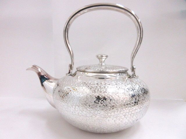 銀川堂 いぶし銀 燗瓶 特選洋銀 鎚目起肌 酒器 茶器 金属工芸品 銀瓶