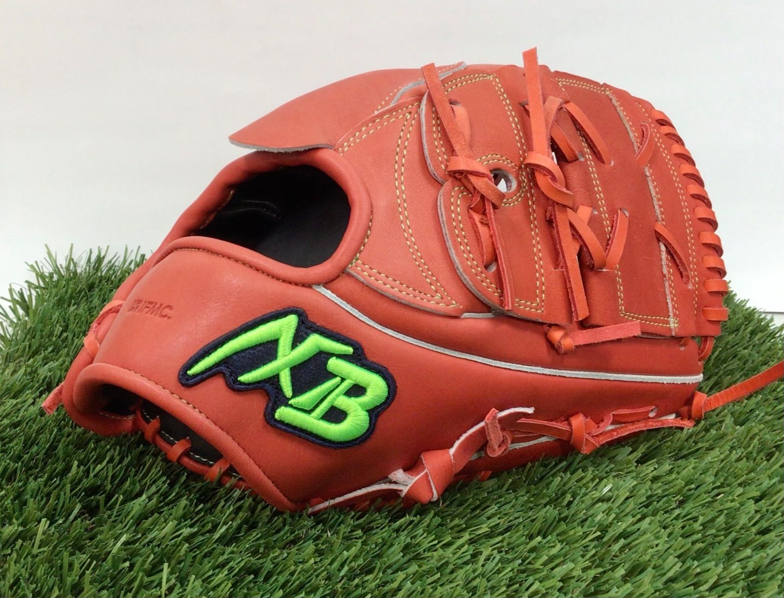 アクセフベルガード 軟式用 投手モデル アクセフベルガード 軟式用