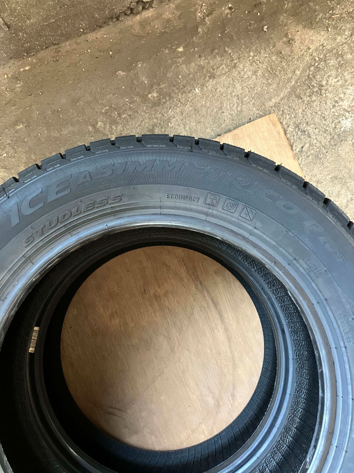 2019年製 2本セット