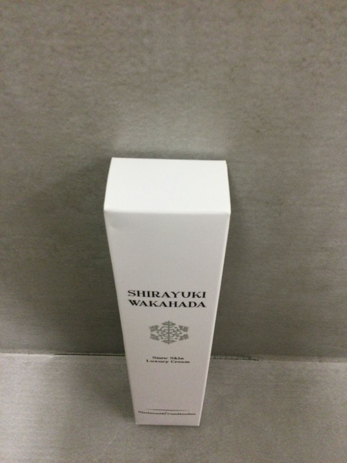 若肌白雪 薬用クリーム。リキッドファンデーション 白雪若肌薬用