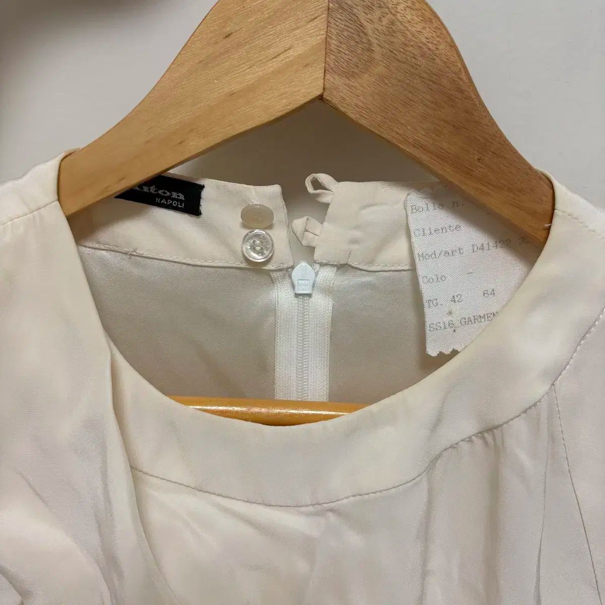 キトン ノースリーブ シルク ブラウス