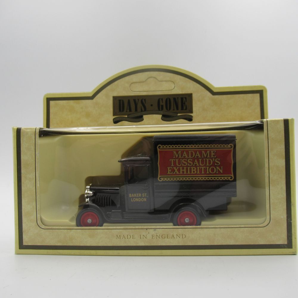 アンティーク雑貨・インテリア ミニカー LLEDO MADAME TUSSAUD'S EXHIBITION 1970-84年頃 英国製 蝋人形館 [23A5002-77]