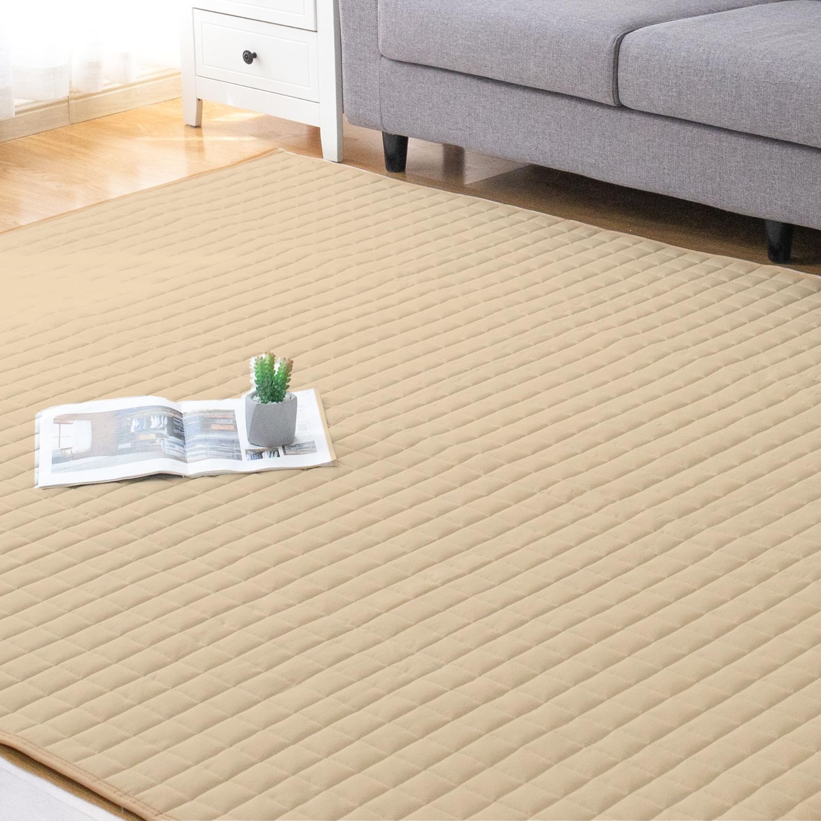 【新着商品】防臭 抗菌 防ダニ 滑り止め付 ホットカーペット対応 おしゃれ 130×190cm 無地 洗える 1.5畳 春 ラグマット 夏 【綿100％・天然素材】 秋 キルトラグ カーペット 冬 Living ライトモカ V