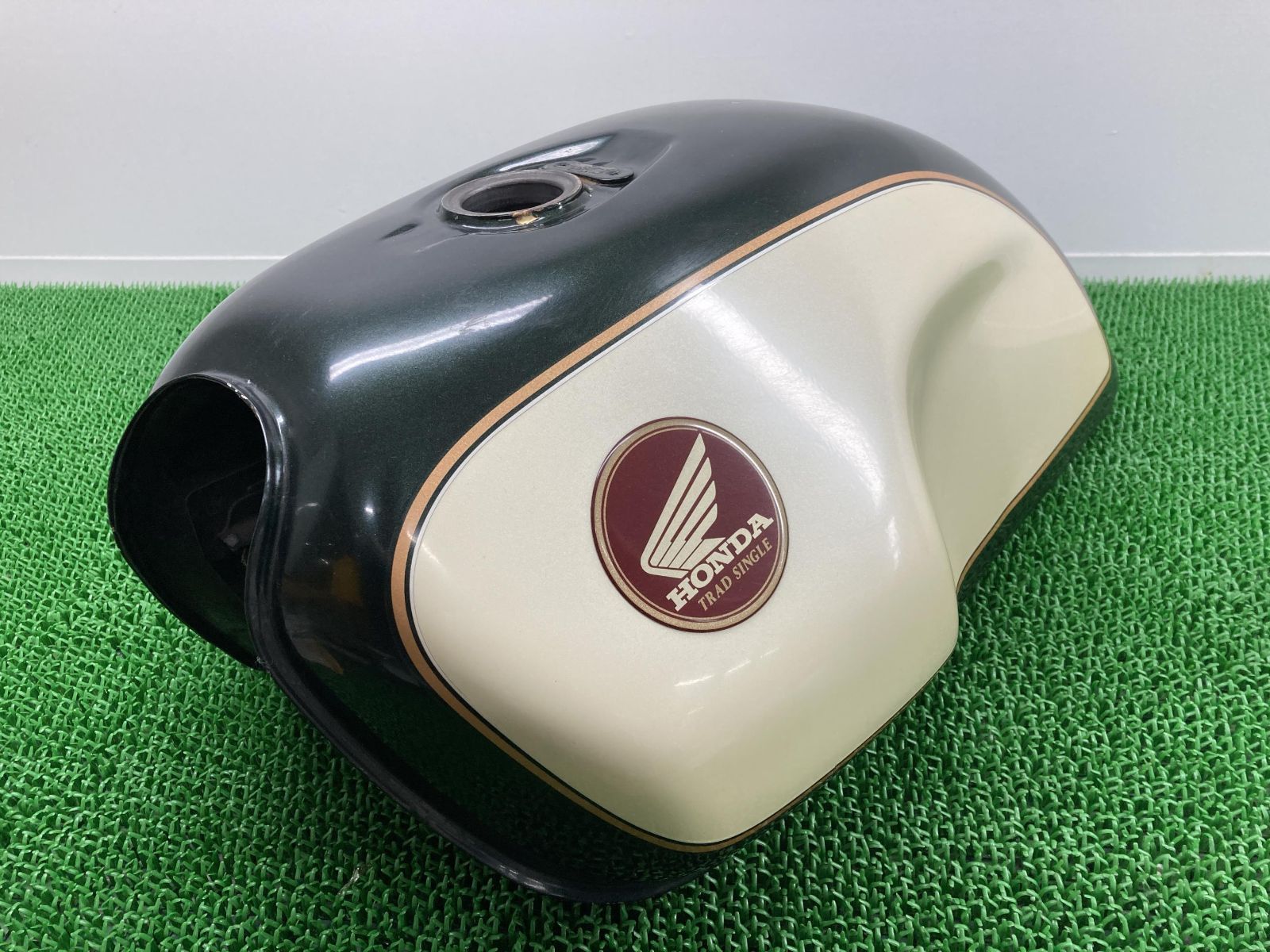 HONDA クラブマンGB250 燃料タンク 【公式通販】 ホンダGB250初期型