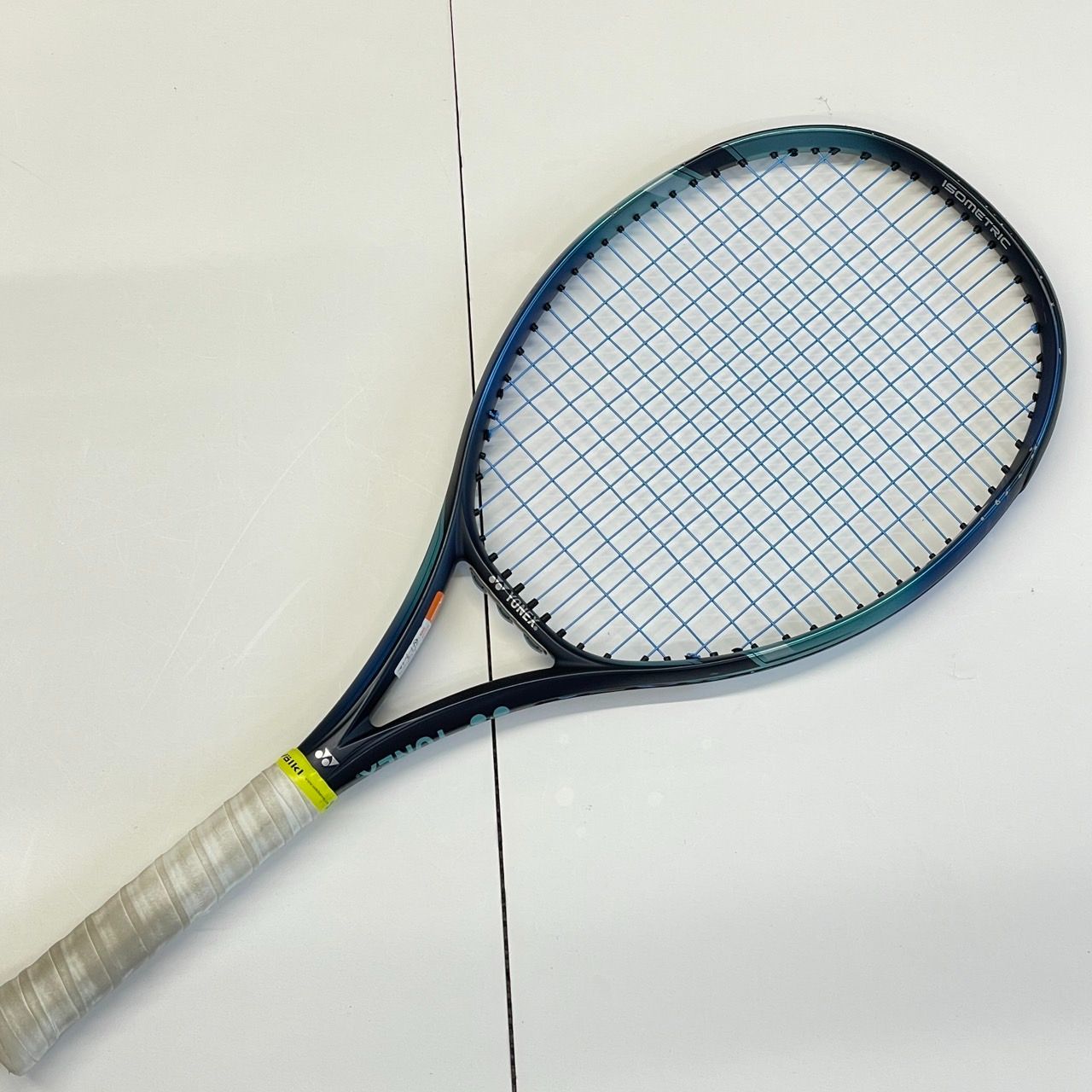 イーゾーン100 G2 300g 美品 最終価格E ZONE（イーゾーン）100 G2 300g EZONE テニスラケット 青